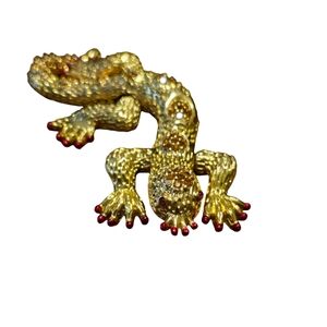RARE HUTTON WILKINSON PAVE CRYSTAL LIZARD KOMADO DRAGON PIN Brooch